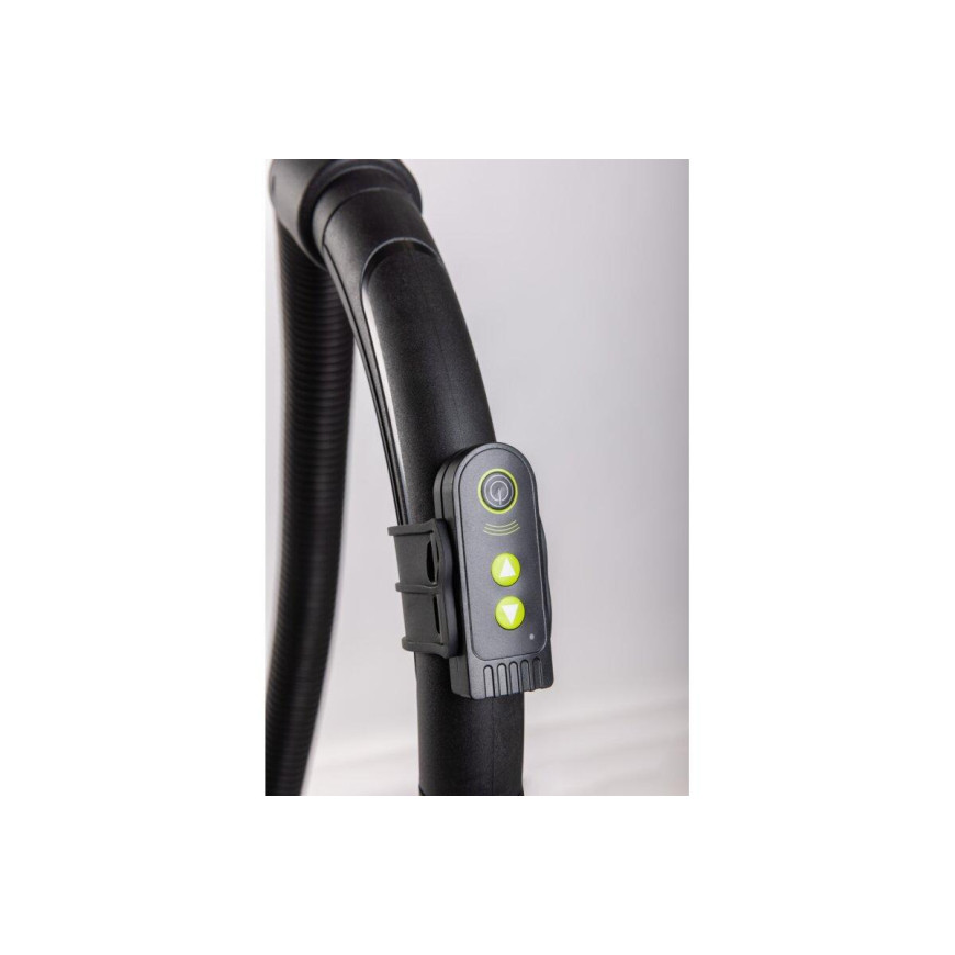 Profesionálny vysavač s funkciou automatického oklepu filtra HT2E410 Profesionálny vysavač s funkciou automatického oklepu filtra HT2E410